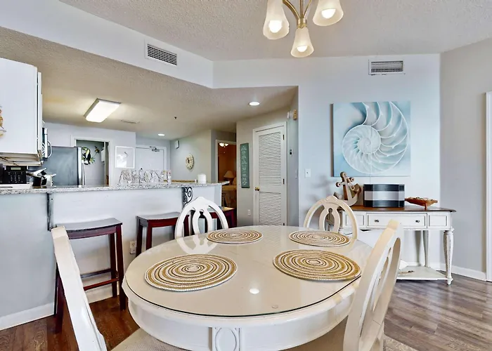 Holiday home Gulf View W Balcony & Pool Tennis Sauna Gym *