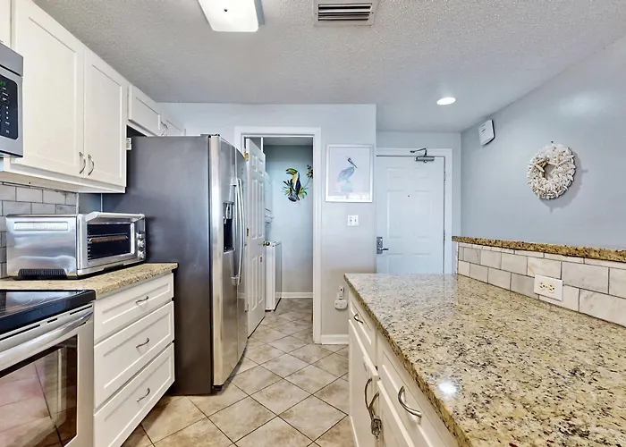 Holiday home Gulf View W Balcony & Pool Tennis Sauna Gym *