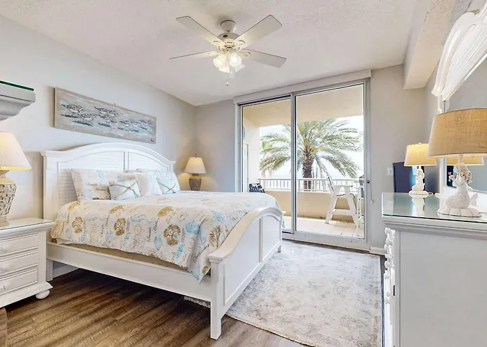 Gulf View W Balcony & Pool Tennis Sauna Gym Holiday home *