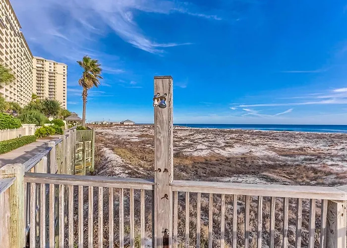 Gulf View W Balcony & Pool Tennis Sauna Gym Holiday home